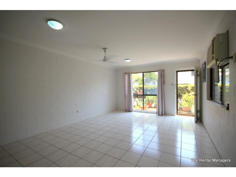 2/68 Robertson Street, Railway Estate QLD 4810