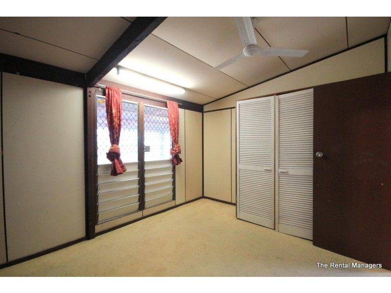 4  Rosemary Street, Kelso QLD 4815