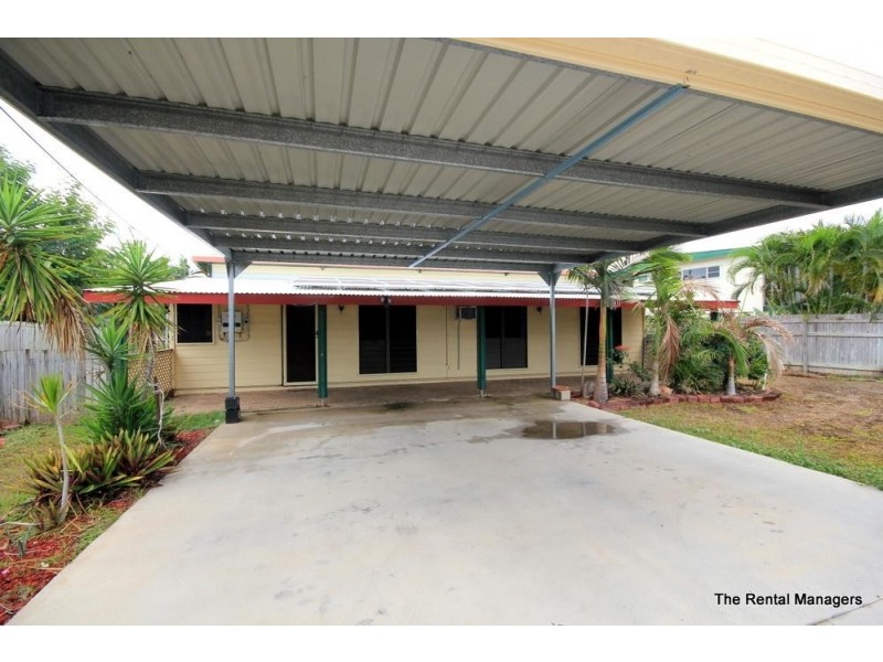 4  Rosemary Street, Kelso QLD 4815