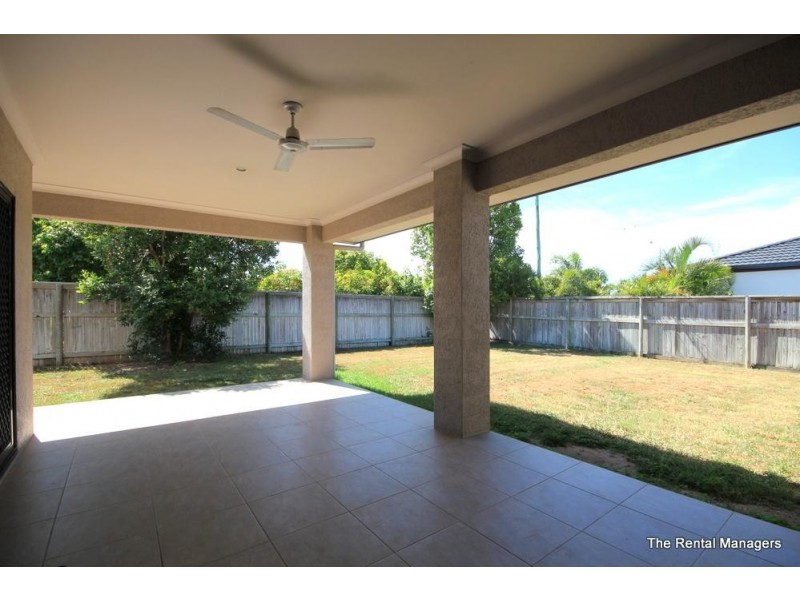 2 Chloe Court, Mount Louisa QLD 4814