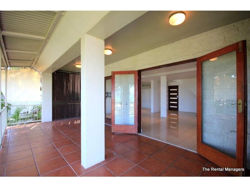 43  Gilbert Crescent, Castle Hill QLD 4810