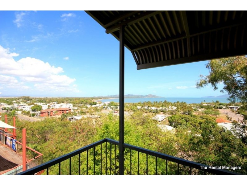 43  Gilbert Crescent, Castle Hill QLD 4810