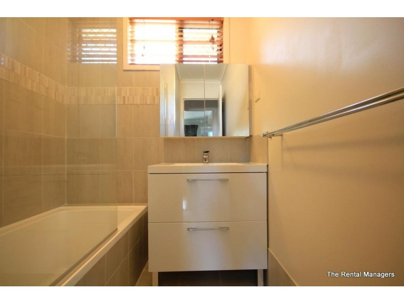 7 Munbilla Drive, Kelso QLD 4815