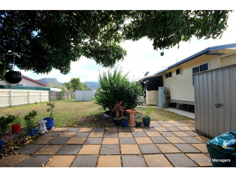 11 Yut Fay Avenue, Kelso QLD 4815