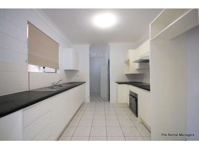 13 Castellana Street, Cranbrook QLD 4814