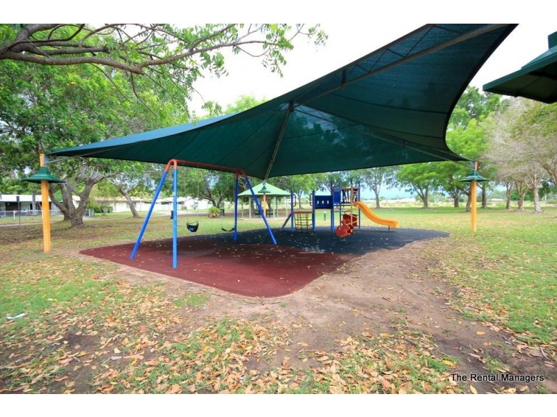 13 Castellana Street, Cranbrook QLD 4814