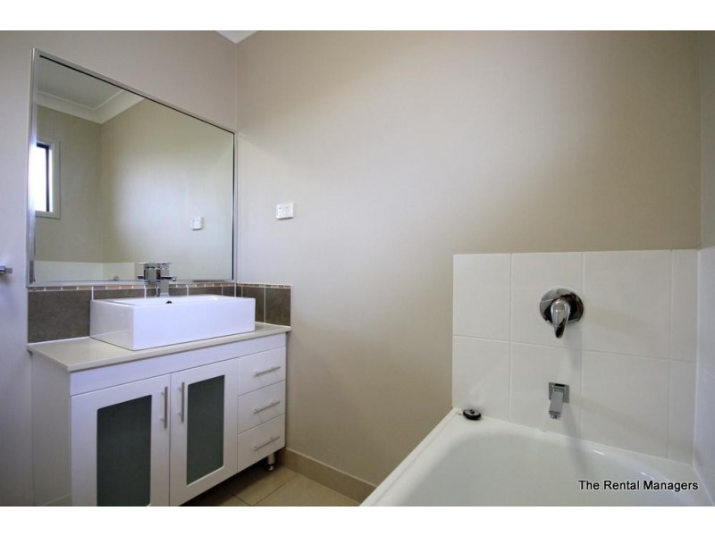 4 Waterton Court, Kirwan QLD 4817