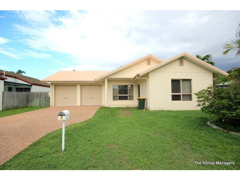 7  Serrata Court, Kirwan QLD 4817