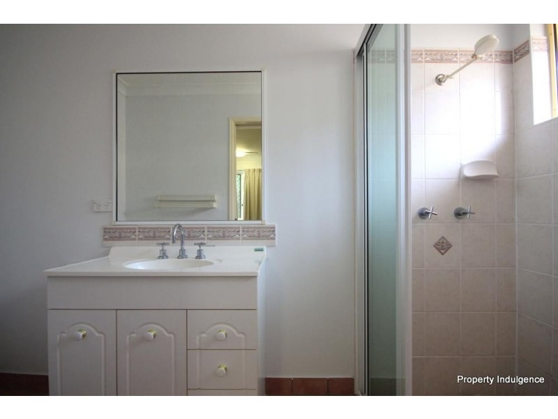 1 Tango Court, Kirwan QLD 4817