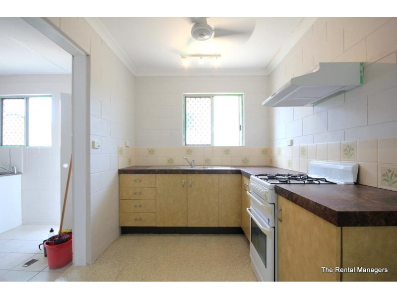 2/35 Mooney Street, Currajong QLD 4812