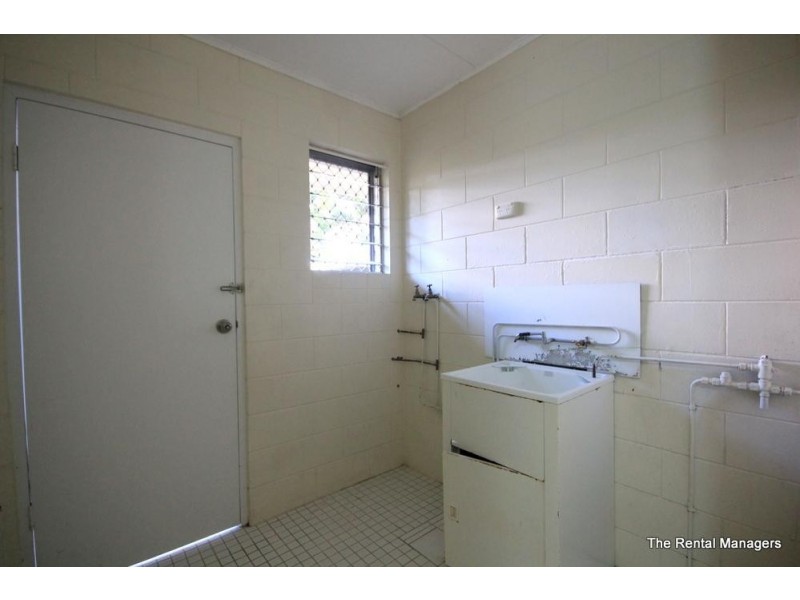 18 Bokirana Crescent, Kirwan QLD 4817