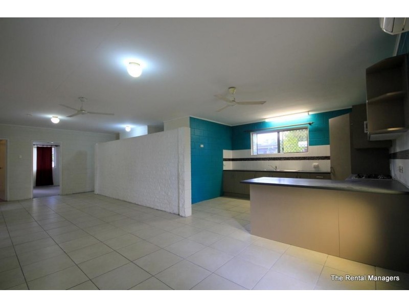 18 Bokirana Crescent, Kirwan QLD 4817