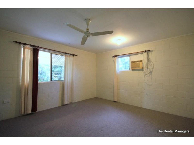 18 Bokirana Crescent, Kirwan QLD 4817