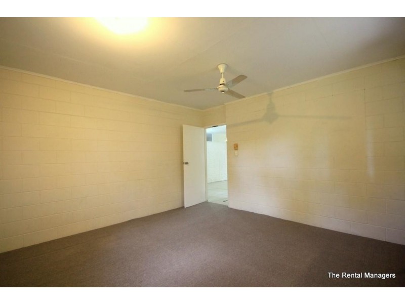 18 Bokirana Crescent, Kirwan QLD 4817