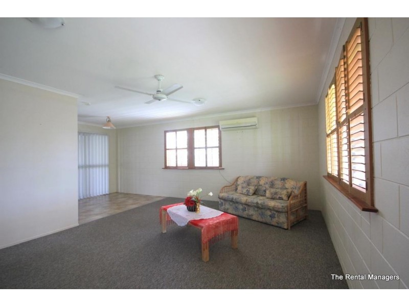 2 Alexander Court, Rasmussen QLD 4815