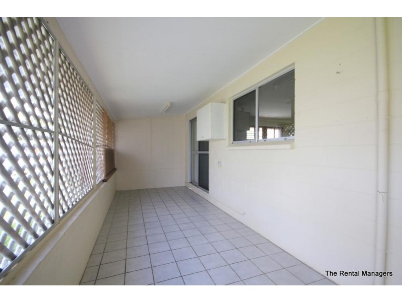 2 Alexander Court, Rasmussen QLD 4815