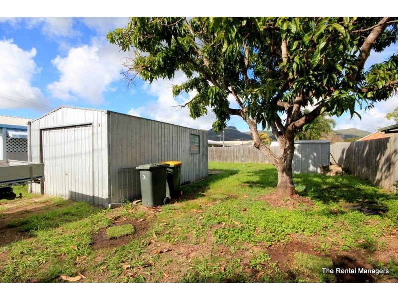 2 Alexander Court, Rasmussen QLD 4815