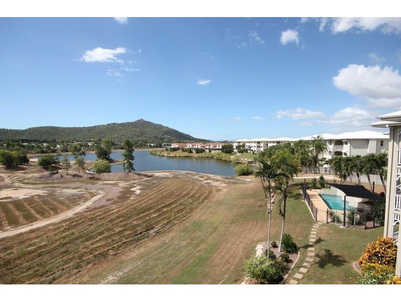 18/12-14  Martinez Avenue, West End QLD 4810