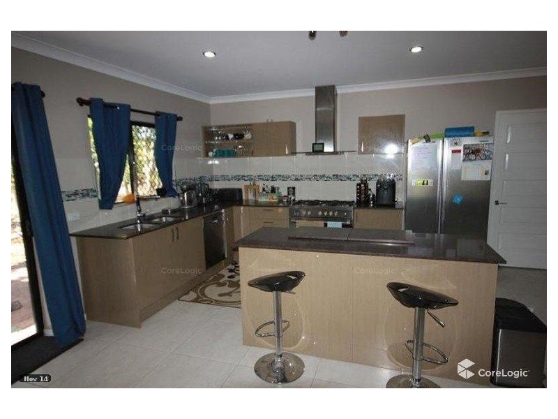 20 Lodestone Drive, Bluewater QLD 4818