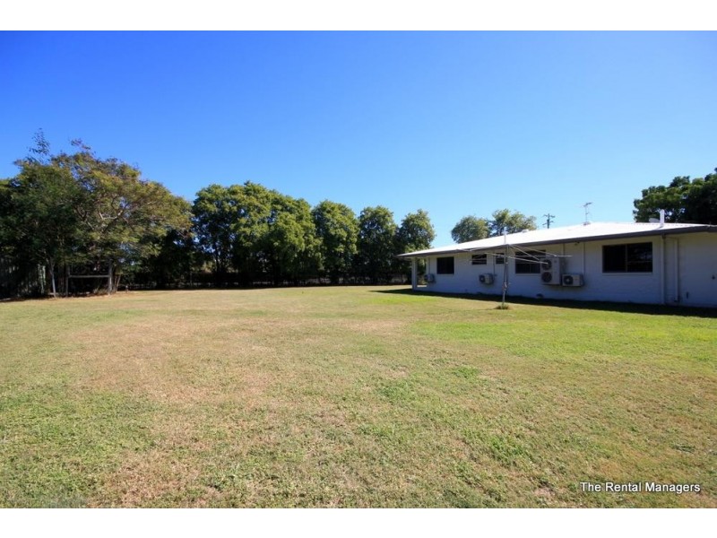 2  Golf Links Drive, Kirwan QLD 4817