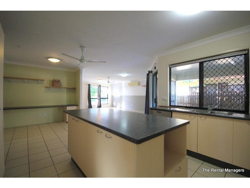 20 Chichester Avenue, Kirwan QLD 4817