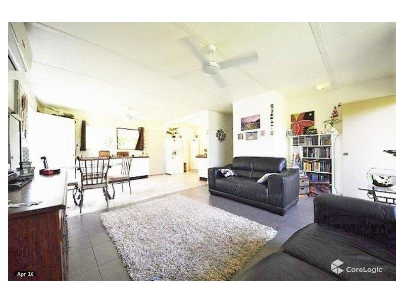 101 Toolakea Beach Road, Bluewater QLD 4818