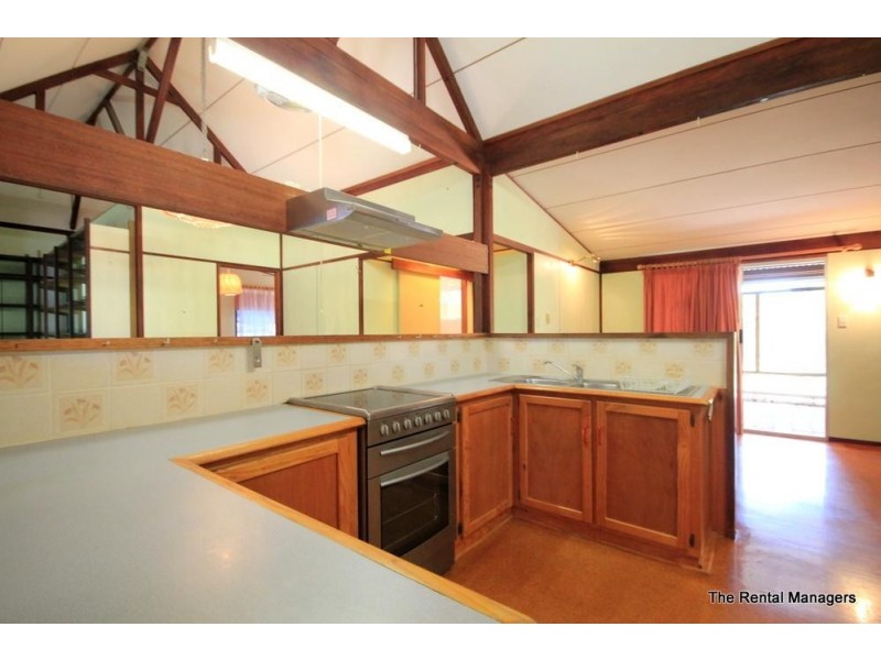 11 Gladys Street, Kelso QLD 4815