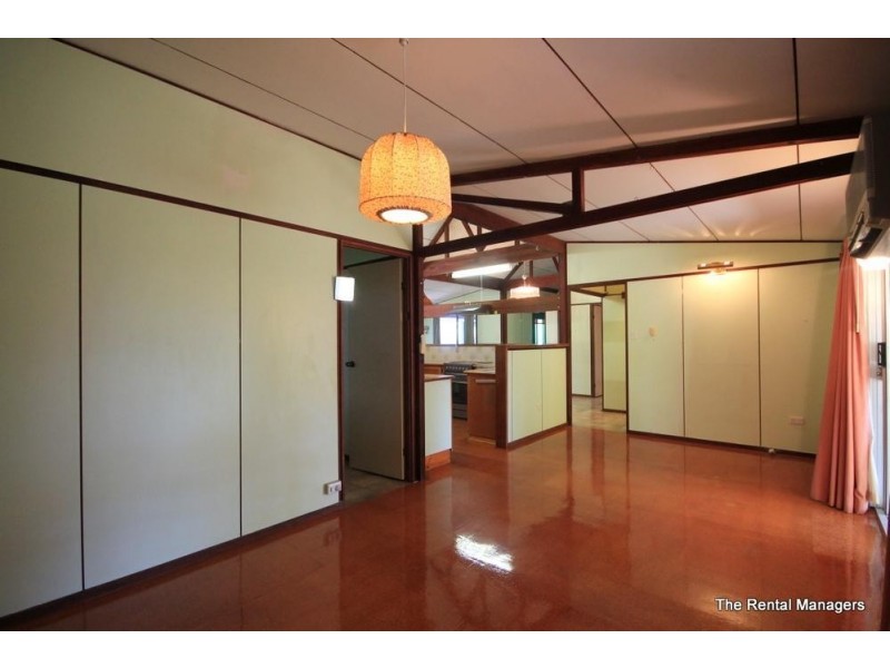 11 Gladys Street, Kelso QLD 4815