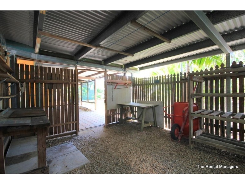 11 Gladys Street, Kelso QLD 4815