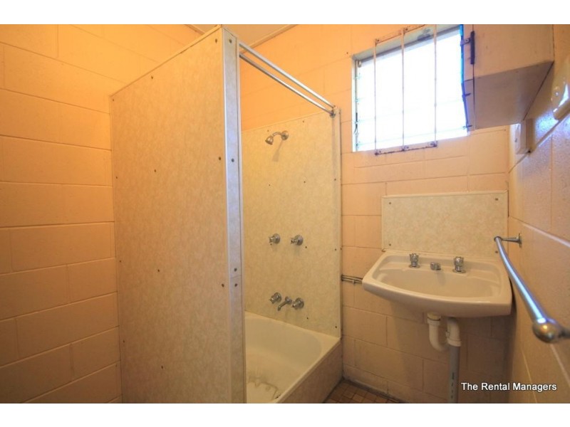 4/104 Railway Avenue, Railway Estate QLD 4810