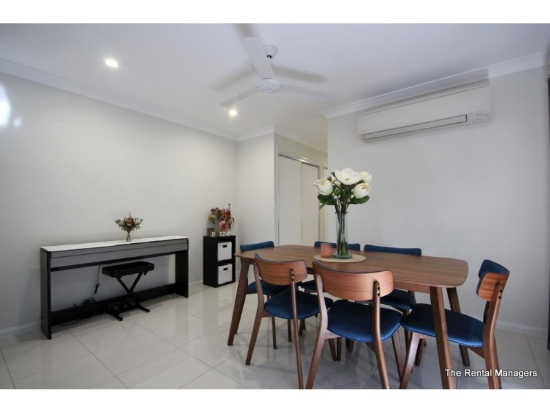 2/17 Dorney Street, Oonoonba QLD 4811