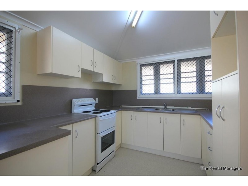 1/33 Bundock Steet, Belgian Gardens QLD 4810