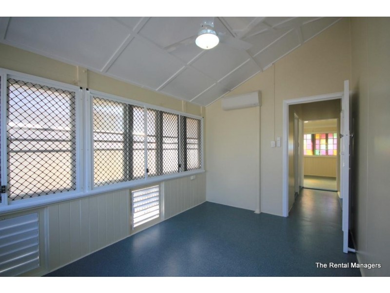 2/33 Bundock Street, Belgian Gardens QLD 4810