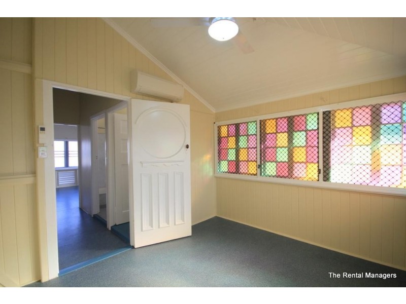 2/33 Bundock Street, Belgian Gardens QLD 4810