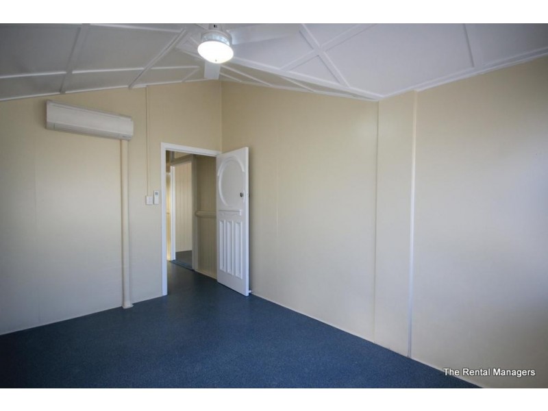 2/33 Bundock Street, Belgian Gardens QLD 4810