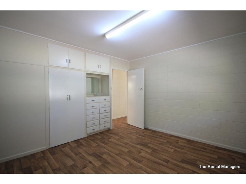 2/9 Turner Street, Pimlico QLD 4812