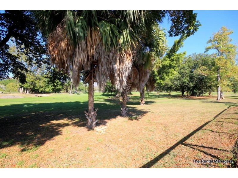 2/9 Turner Street, Pimlico QLD 4812