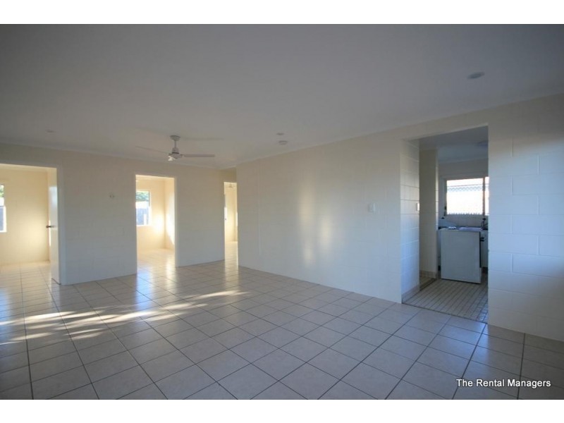 14 Ponti Road, Kelso QLD 4815