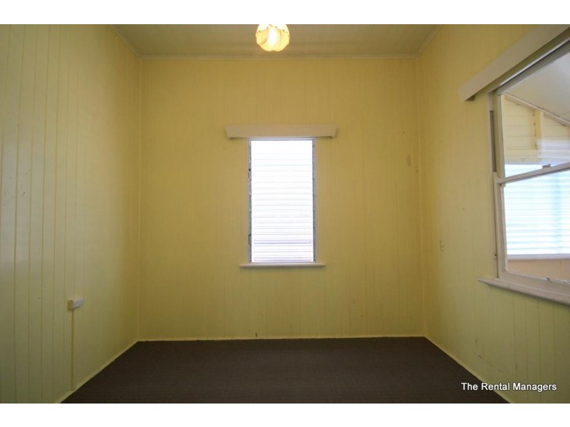 167 Francis Street, West End QLD 4810