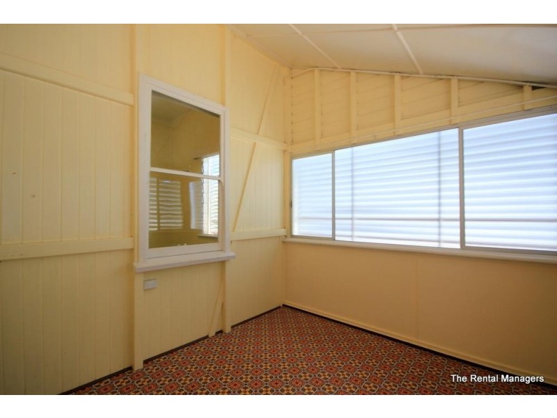 167 Francis Street, West End QLD 4810