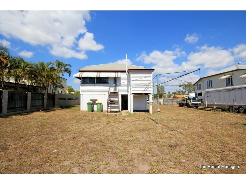 167 Francis Street, West End QLD 4810