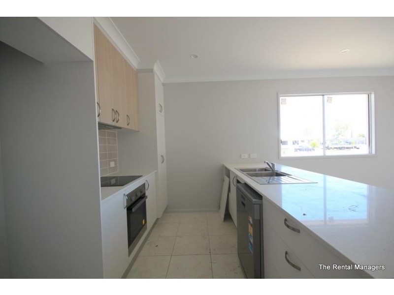 7 Leggett Crescent, Oonoonba QLD 4811
