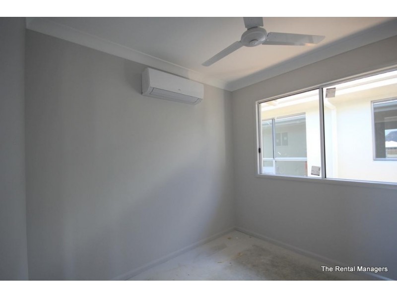 7 Leggett Crescent, Oonoonba QLD 4811
