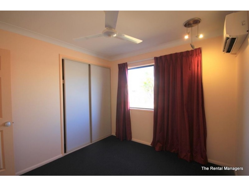 42 Estuary Parade, Douglas QLD 4814