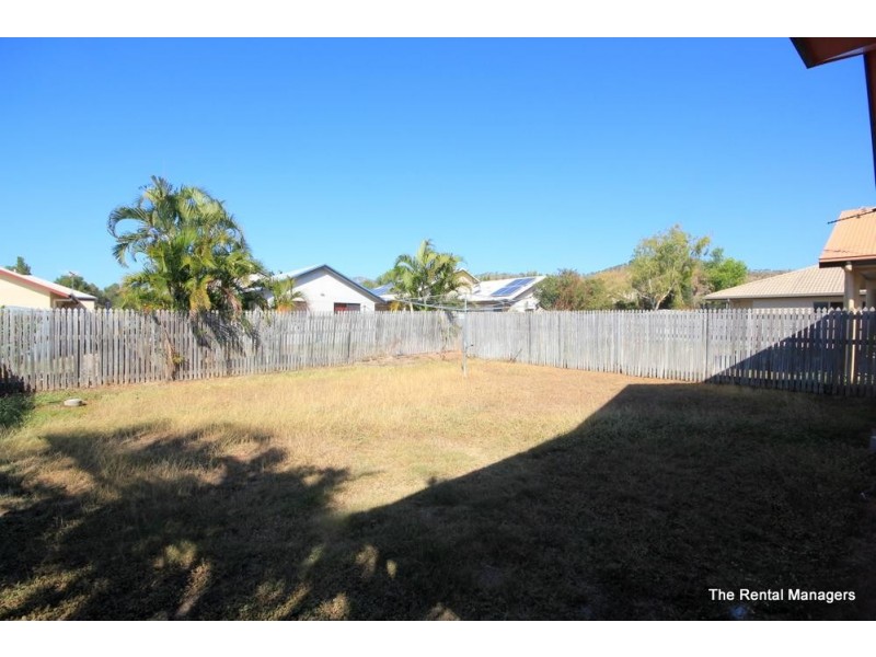 42 Estuary Parade, Douglas QLD 4814