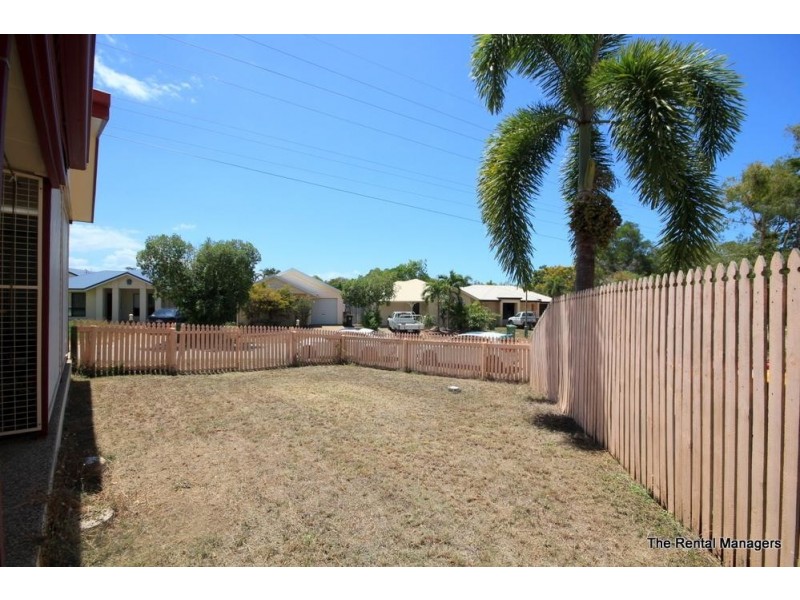 8 Siris Place, Douglas QLD 4814