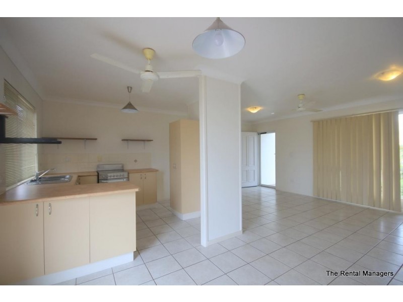 11  Simonsen Court, Kelso QLD 4815