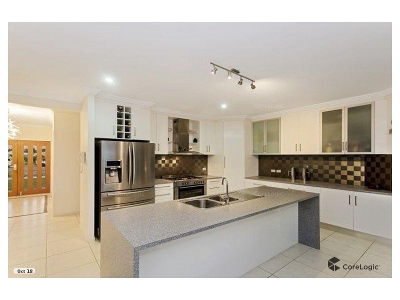 5 Gundabluey Crescent, Mount Low QLD 4818