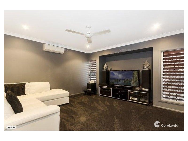 5 Gundabluey Crescent, Mount Low QLD 4818
