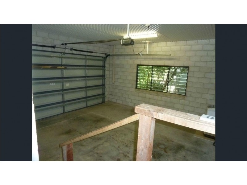 20 Yates Street, Nelly Bay QLD 4819